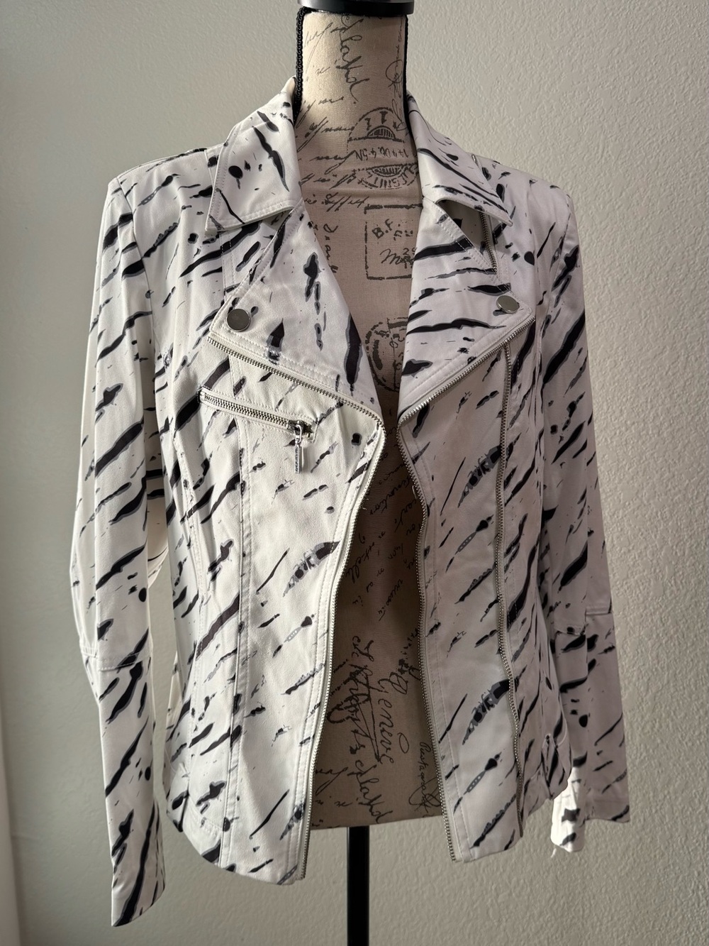 NWT Insight White and Black Painted Moto Leather Jacket